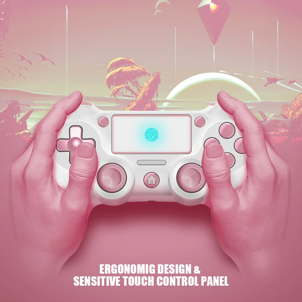 Manos sujetando el mando AceGamer rosa y blanco, destacando su diseño ergonómico y el panel táctil sensible bajo el texto “ERGONOMIC DESIGN & SENSITIVE TOUCH CONTROL PANEL”